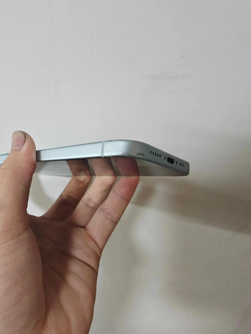 电脑桌面出现蓝色框框