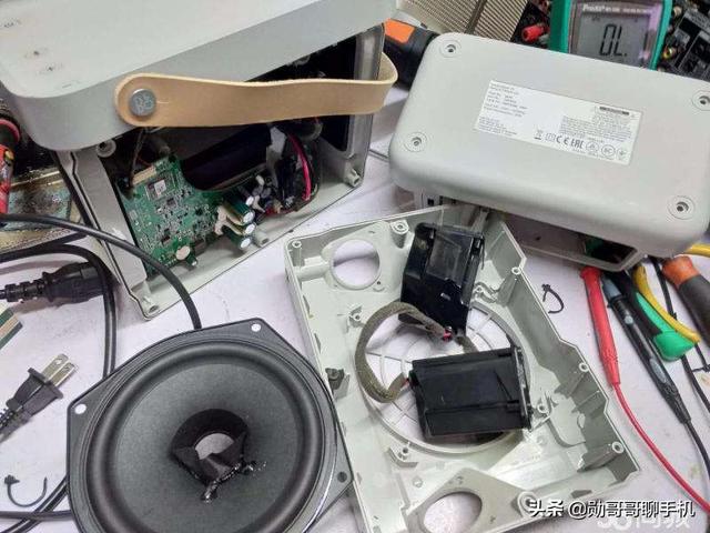手机蓝牙音箱配对成功但没声音