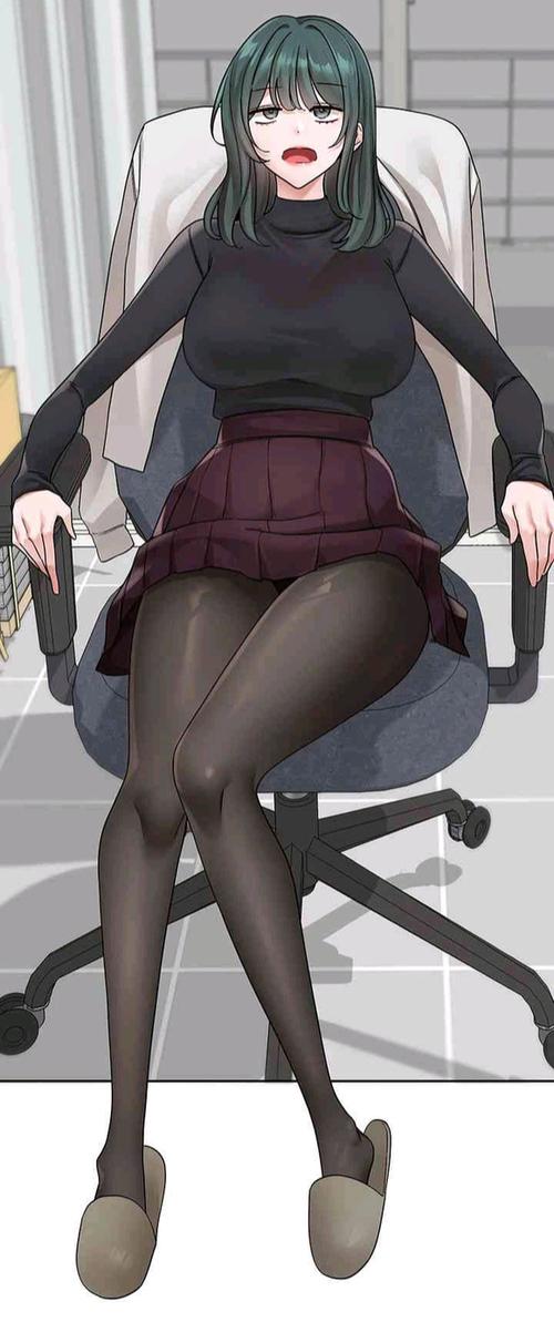 免费观看社团学姐漫画全集截图3