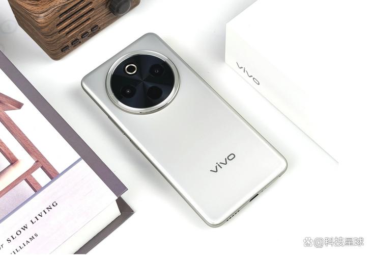vivoY300手机屏幕摔碎图片截图2