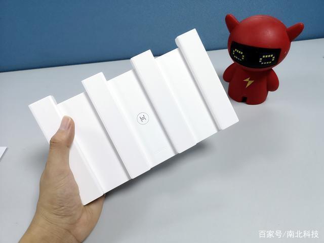 华为靠近路由器按H键