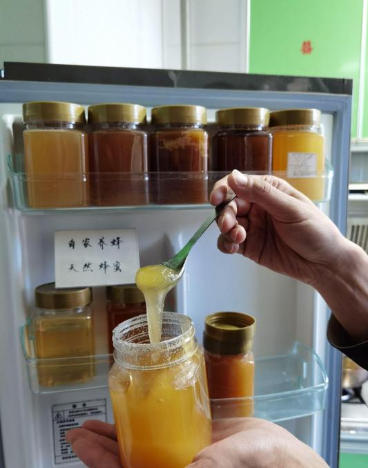 蜂蜜放冰箱好还是放外面好