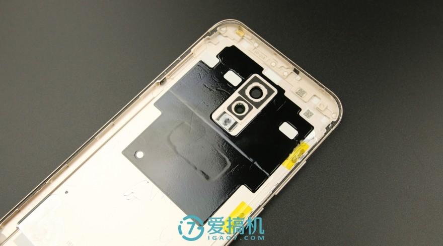vivo手机后盖怎么拆开