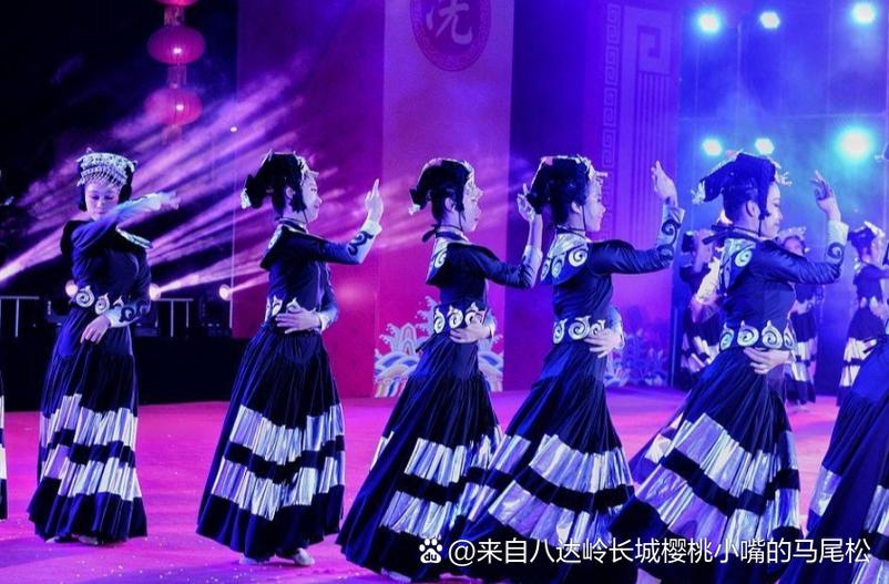 云南打歌舞截图1