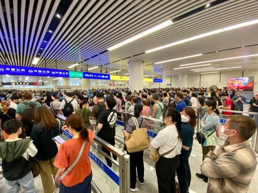 大陆人如何去香港玩 大陆人如何去香港玩