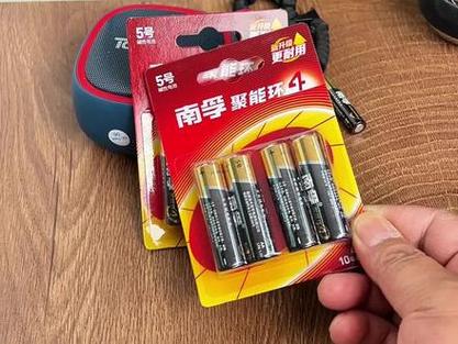 智能门锁用5号还是7号电池