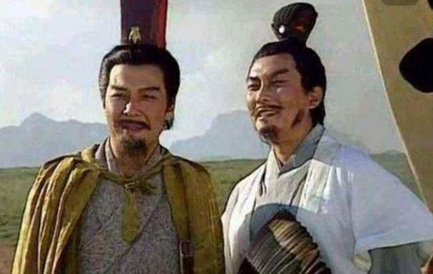 诸葛亮跟了刘备多少年