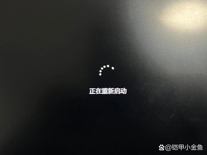 电脑开机卡在logo不动