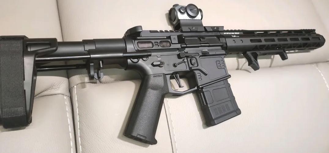 战术小队4.0新增武器装备