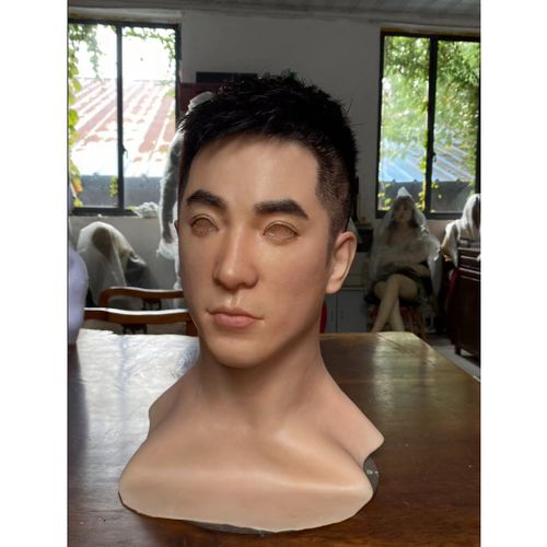 硅胶假人多少钱大概?截图3