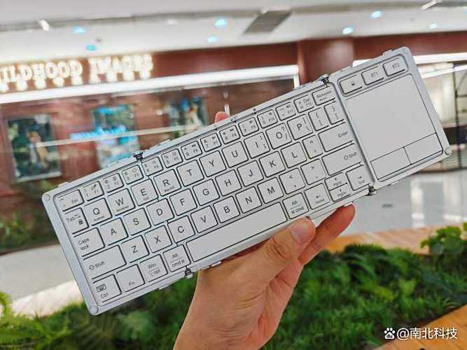 蓝牙键盘caps什么意思
