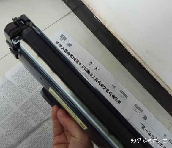 激光打印机打印出来颜色很淡