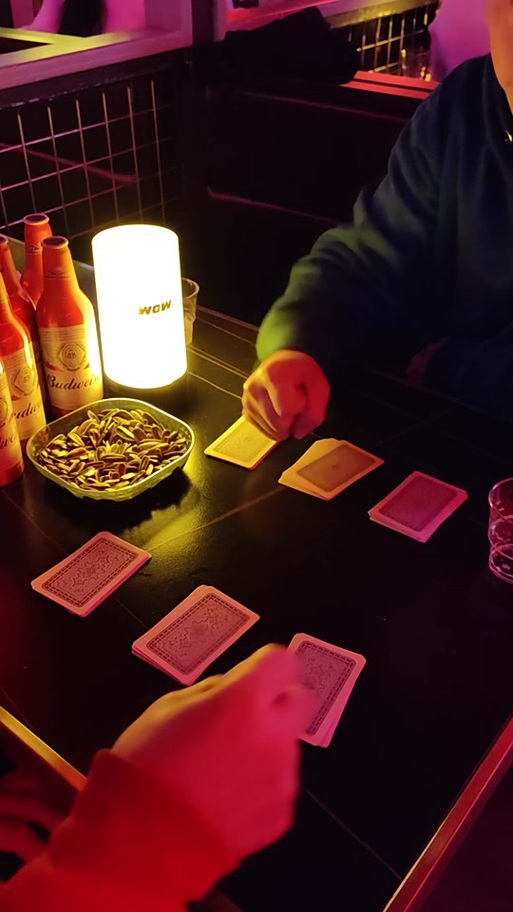 酒吧喝酒小游戏 酒吧喝酒小游戏