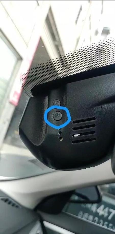 行车记录仪车子关了还能记录吗