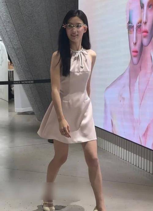卢昱晓