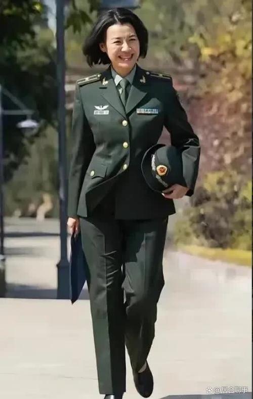 最美军装照软件特色