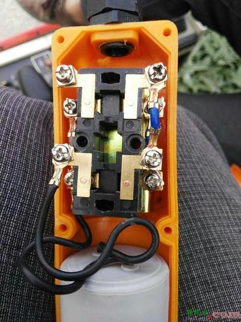 220v葫芦吊开关接线图截图2