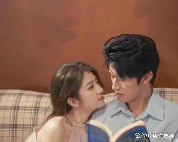 男生心动瞬间会愣一下截图1