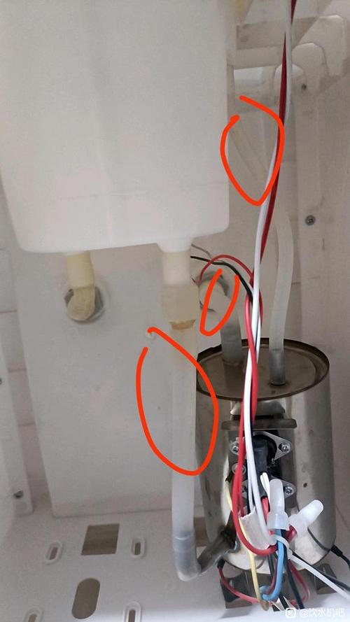 饮水机的热水按钮坏了