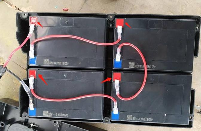 四块电瓶24v接线图