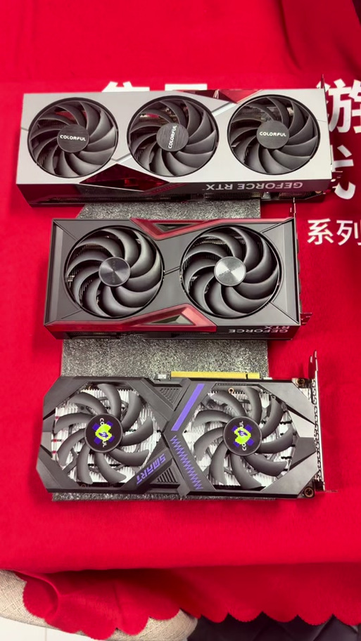 显卡两个风扇和三个风扇区别