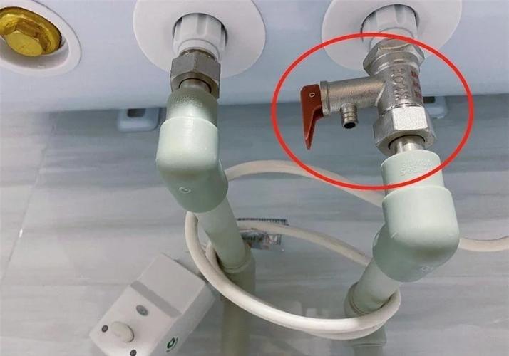 热水器泄压阀如何使用