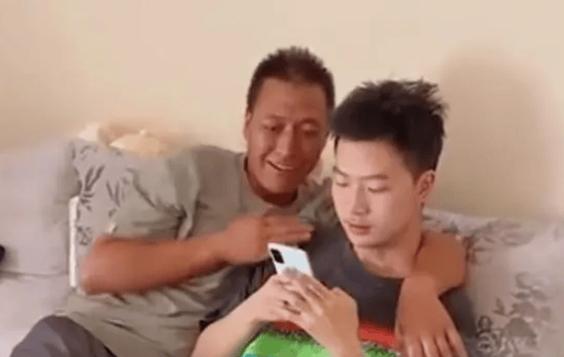 被屏蔽的男人的心理截图1