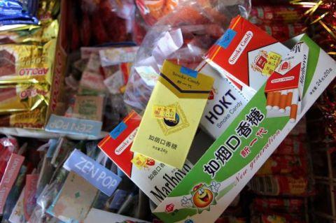 烟里放白糖是属于慢性中毒吗