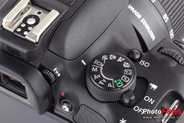 佳能eos700d开机键