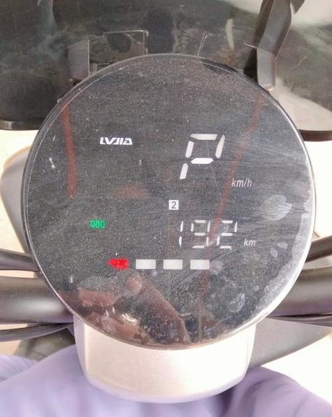 绿源电动车剩余电量不显示