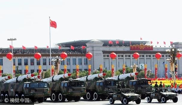 侵权版 2009国庆六十周年大阅兵截图2