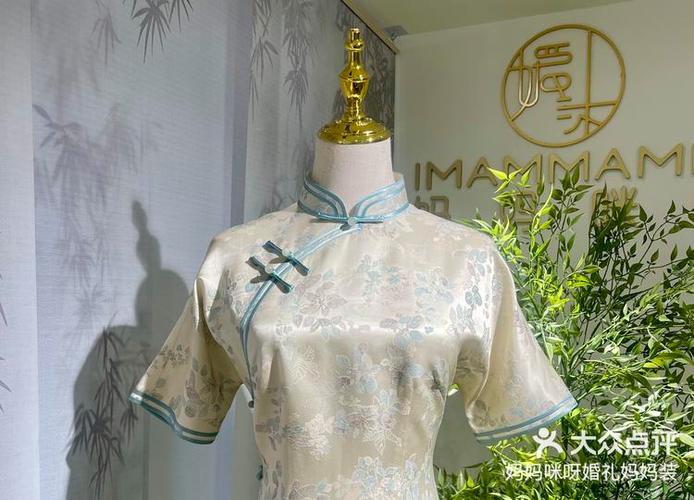 老式对襟衣服裁剪