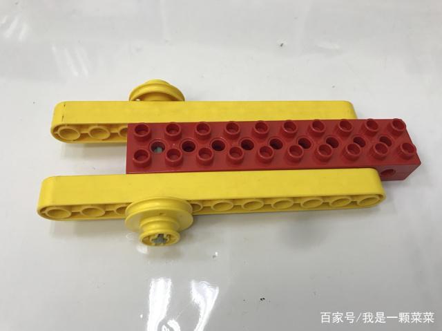 乐高第一层怎么固定