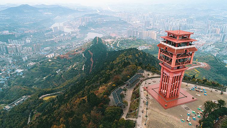 达州凤凰山下传媒地址