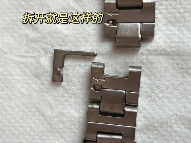 卡西欧金属表带怎么去调节长短