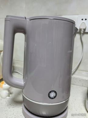 热水壶可以开盖烧水吗