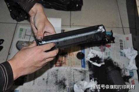 惠普108a硒鼓加粉教程