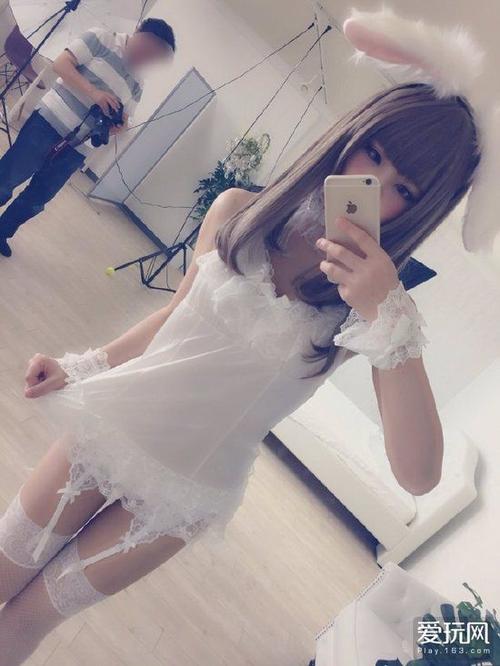 enako雷姆