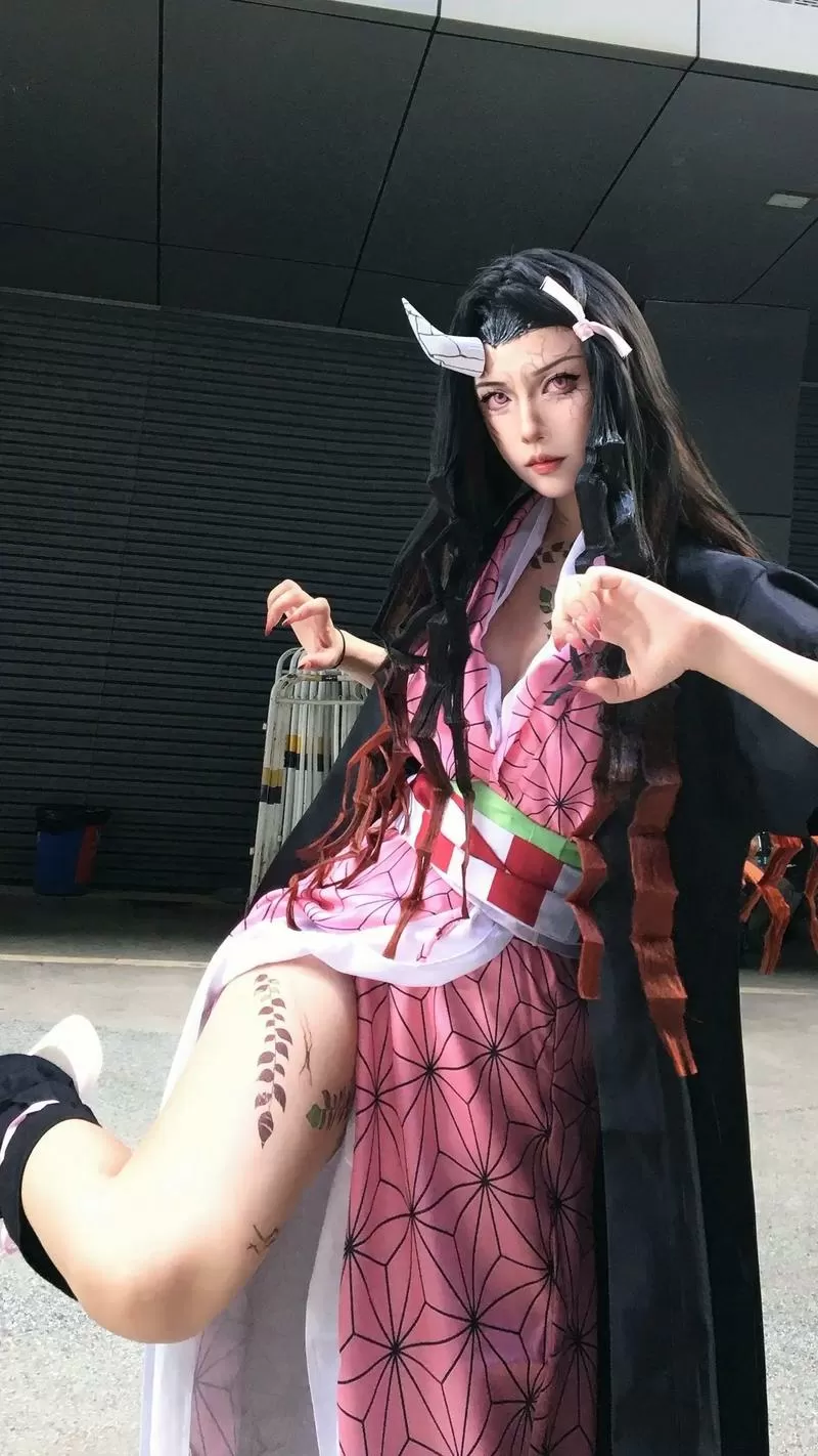cos鬼灭之刃女角色
